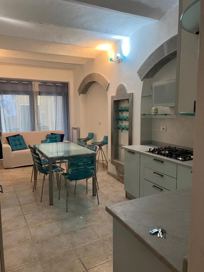 فندق La Torretta A San Terenzo ليريسي المظهر الخارجي الصورة